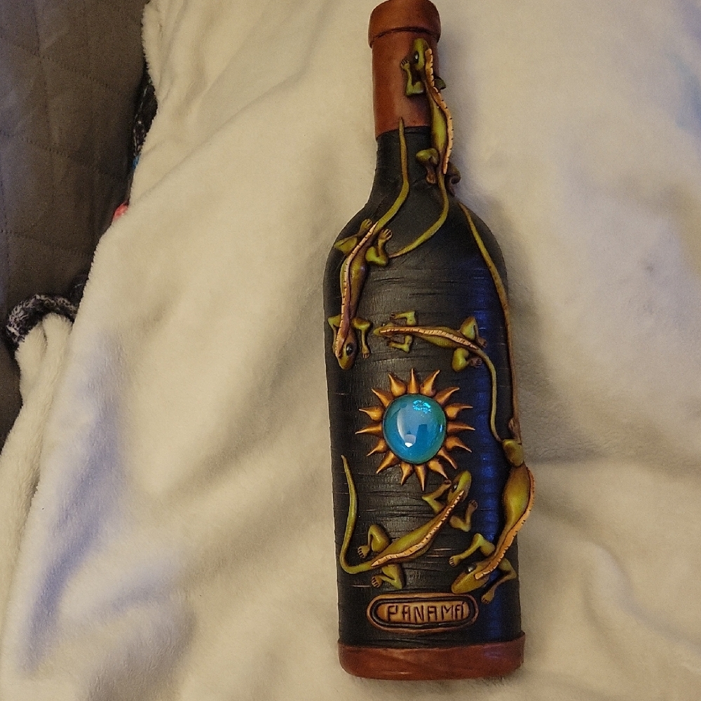 Panama Clay Art Bottles With Lizzards, And Sun